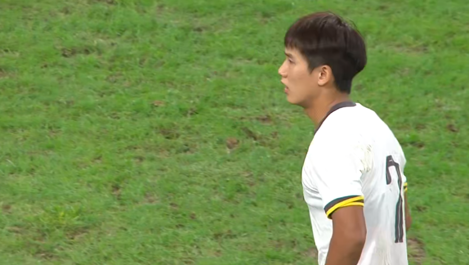 时的进球, 史上第一个, 业余球员的 时的进球, 史上第一个, 业余球员的