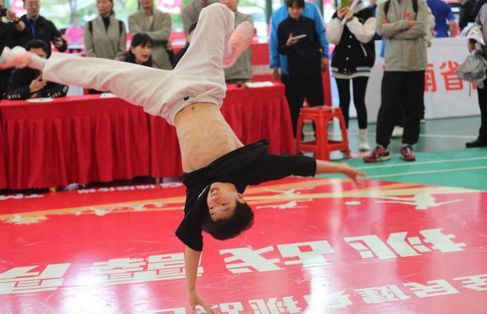 到雪峰山下, 总局群体司, gtimg 到雪峰山下, 总局群体司, gtimg