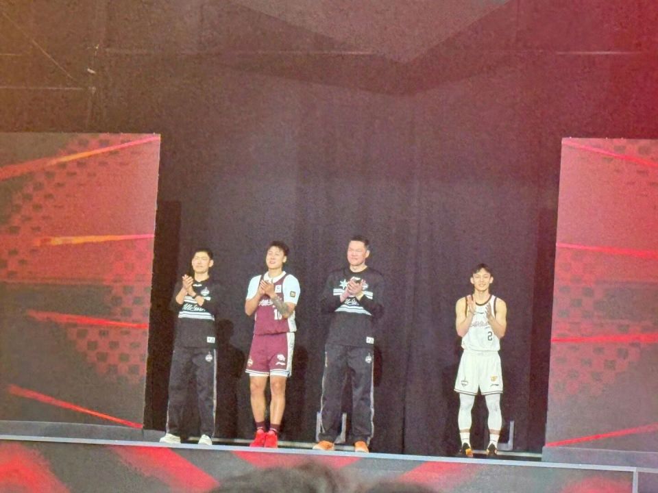 那源于千万 那源于千万