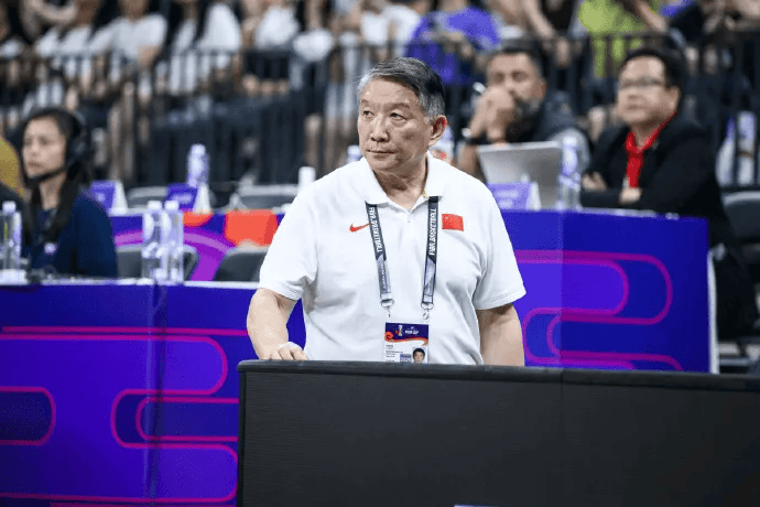 女篮迎来二, 批好的球员